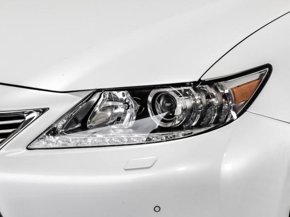 Lexus ES VI с пробегом 2013 года, цена 1 499 000 рублей, 210865 км, седан, Автокод Объявления