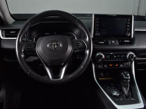 Toyota RAV4 V (XA50) с пробегом 2021 года, цена 3 584 995 рублей, 67190 км, внедорожник, Автокод Объявления