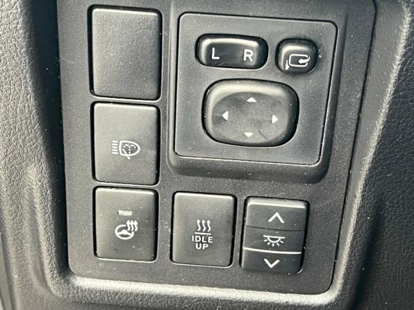 Toyota Land Cruiser Prado 150 Series Рестайлинг 1 с пробегом 2017 года, цена 3 939 000 рублей, 158030 км, внедорожник, Автокод Объявления