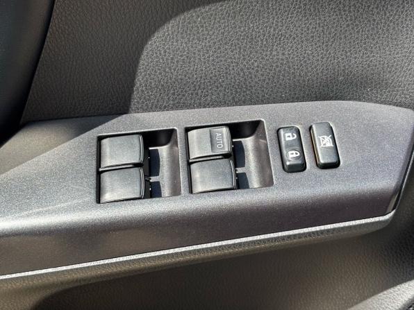 Toyota RAV4 IV (XA40) Рестайлинг с пробегом 2016 года, цена 2 650 000 рублей, 129100 км, внедорожник, Автокод Объявления