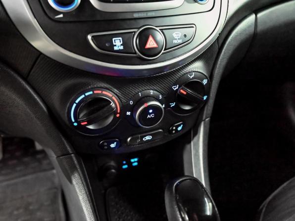 Hyundai Solaris I Рестайлинг с пробегом 2016 года, цена 1 050 000 рублей, 148323 км, седан, Автокод Объявления