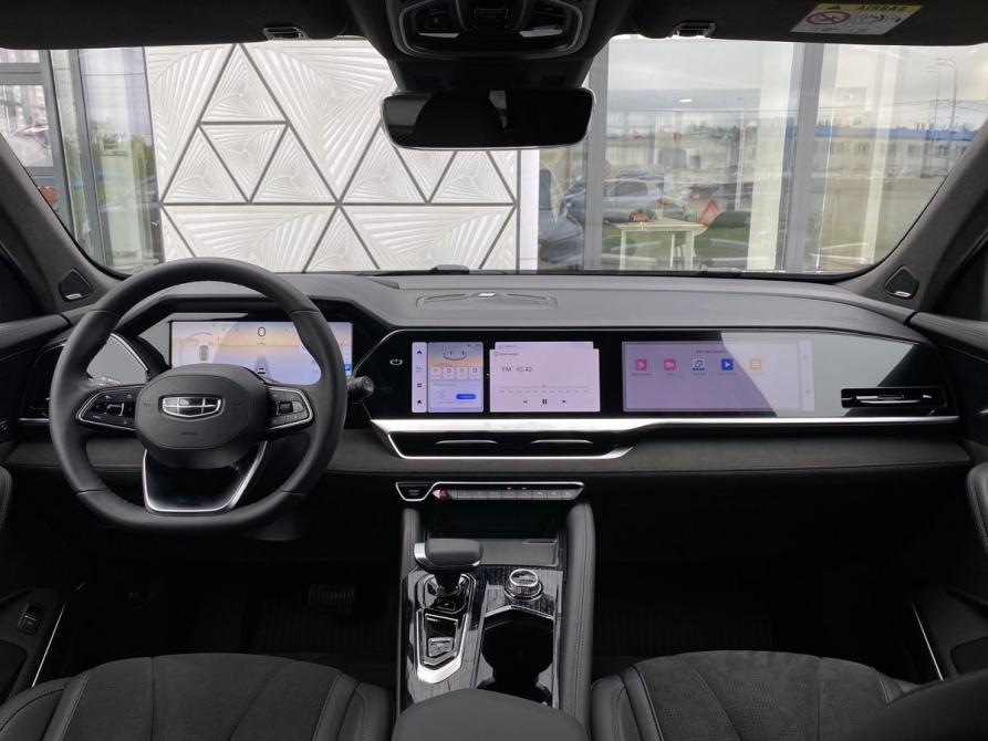 Geely Monjaro I Москва  - изображение 12