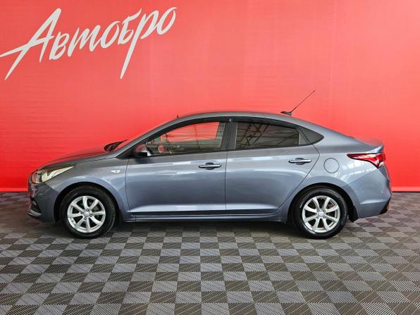 Hyundai Solaris II с пробегом 2017 года, цена 1 269 000 рублей, 146000 км, седан, Автокод Объявления