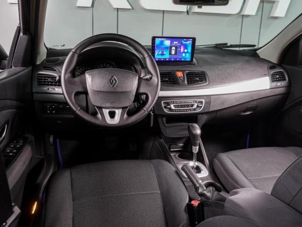 Renault Megane III с пробегом 2010 года, цена 699 000 рублей, 168072 км, хэтчбек, Автокод Объявления