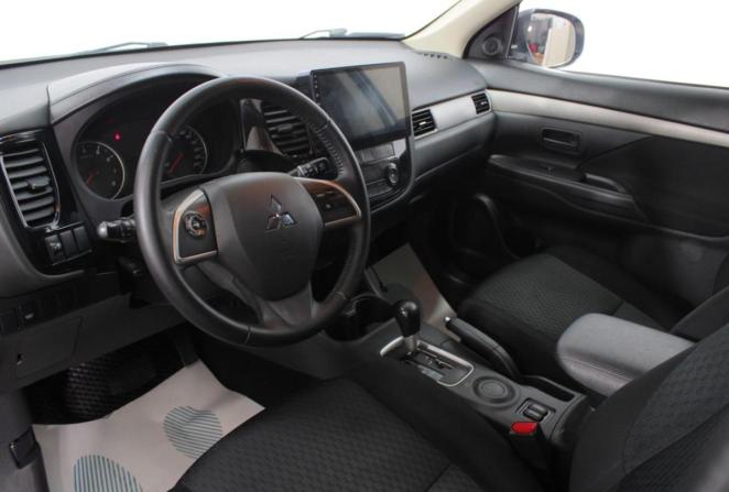 Mitsubishi Outlander III Рестайлинг 2 с пробегом 2015 года, цена 1 500 000 рублей, 186354 км, внедорожник, Автокод Объявления