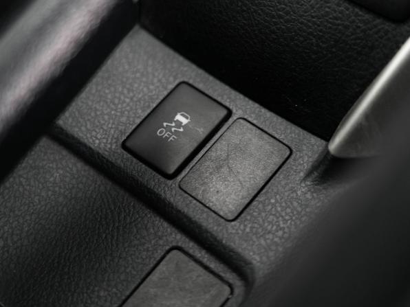 Toyota Corolla XI (E160 E170 E180) с пробегом 2014 года, цена 1 150 000 рублей, 116159 км, универсал, Автокод Объявления