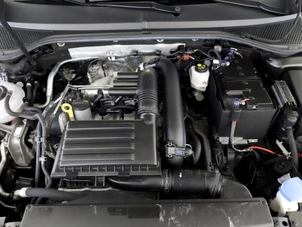 Volkswagen Passat B8 Рестайлинг с пробегом 2020 года, цена 2 459 000 рублей, 33972 км, седан, Автокод Объявления