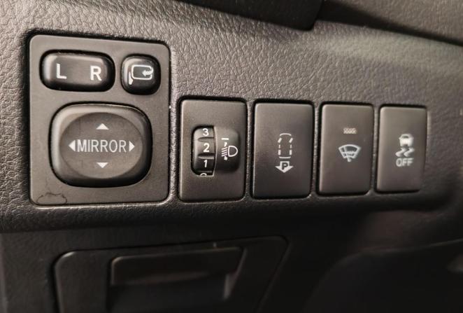 Toyota Corolla XI (E160 E170 E180) с пробегом 2013 года, цена 1 150 000 рублей, 251732 км, седан, Автокод Объявления