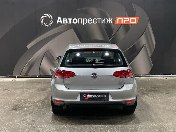 Volkswagen Golf VII с пробегом 2013 года, цена 1 344 000 рублей, 118127 км, хэтчбек, Автокод Объявления