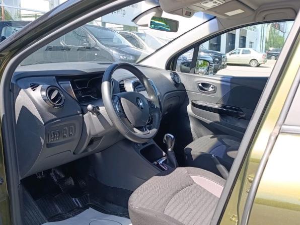 Renault Kaptur I с пробегом 2017 года, цена 1 640 000 рублей, 70138 км, внедорожник, Автокод Объявления