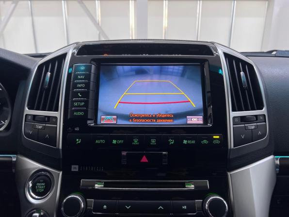 Toyota Land Cruiser 200 Series Рестайлинг 1 с пробегом 2012 года, цена 3 350 000 рублей, 299710 км, внедорожник, Автокод Объявления