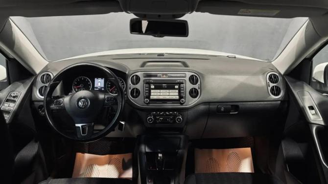 Volkswagen Tiguan I Рестайлинг с пробегом 2012 года, цена 1 290 000 рублей, 219245 км, внедорожник, Автокод Объявления