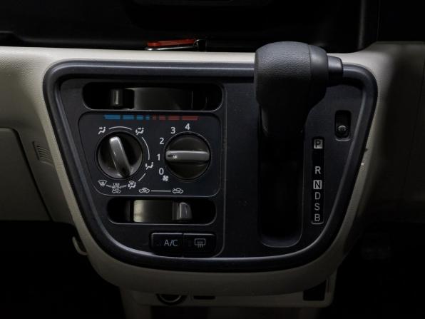 Toyota Passo III Рестайлинг с пробегом 2019 года, цена 1 019 000 рублей, 60323 км, хэтчбек, Автокод Объявления