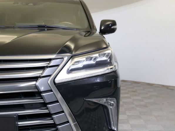 Lexus LX III Рестайлинг 2 с пробегом 2020 года, цена 10 500 000 рублей, 106000 км, внедорожник, Автокод Объявления