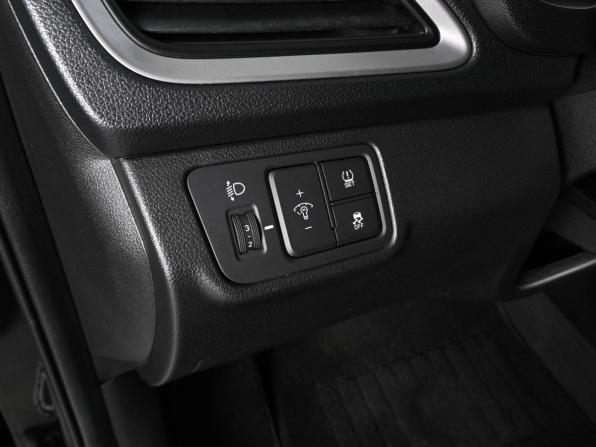 Hyundai Solaris II с пробегом 2018 года, цена 1 459 000 рублей, 141070 км, седан, Автокод Объявления