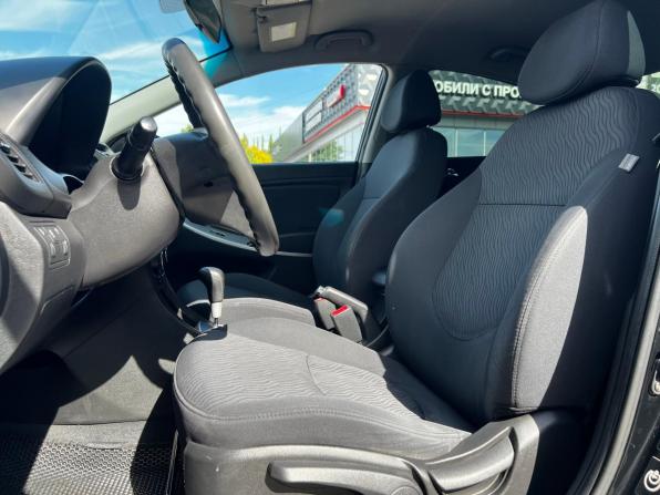 Hyundai Solaris I с пробегом 2013 года, цена 793 000 рублей, 176979 км, седан, Автокод Объявления