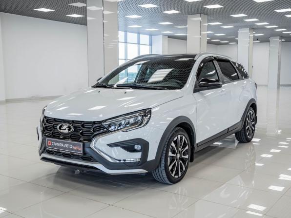 Lada (ВАЗ) Vesta I Рестайлинг (NG) с пробегом 2024 года, цена 1 680 000 рублей, 15476 км, универсал, Автокод Объявления
