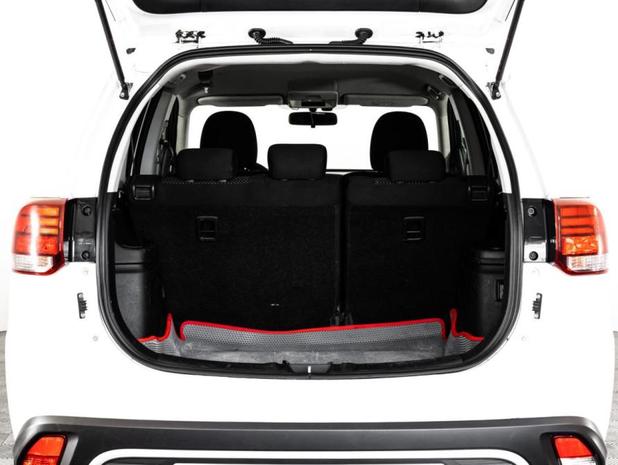 Mitsubishi Outlander III Рестайлинг 3 Санкт-Петербург  - изображение 19