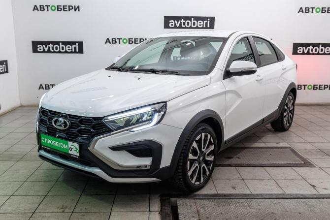 Lada (ВАЗ) Vesta I Рестайлинг (NG) с пробегом 2023 года, цена 1 310 000 рублей, 45000 км, седан, Автокод Объявления