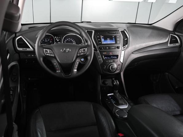 Hyundai Santa Fe III Рестайлинг с пробегом 2017 года, цена 1 939 000 рублей, 209970 км, внедорожник, Автокод Объявления