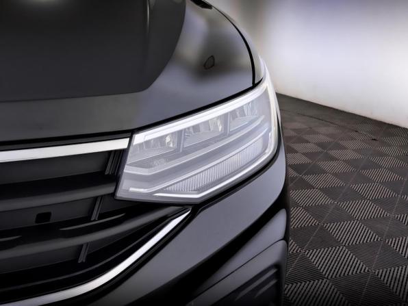 Volkswagen Tiguan II Рестайлинг с пробегом 2021 года, цена 3 150 000 рублей, 72227 км, внедорожник, Автокод Объявления