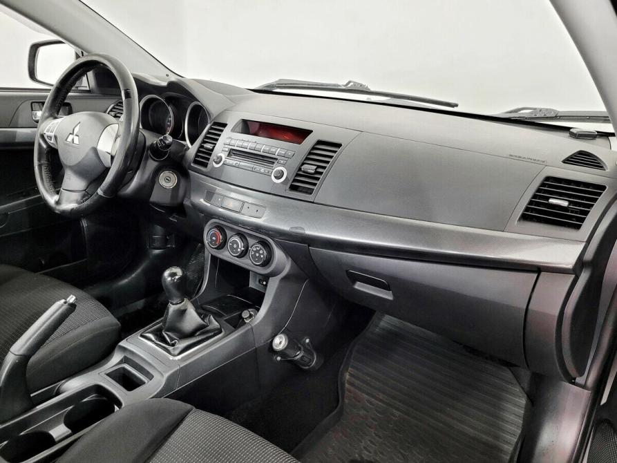Mitsubishi Lancer X Москва  - изображение 11