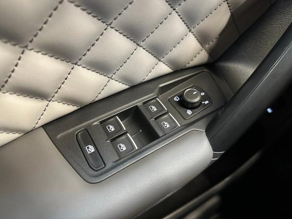 Volkswagen Tiguan II с пробегом 2018 года, цена 2 970 000 рублей, 59320 км, внедорожник, Автокод Объявления