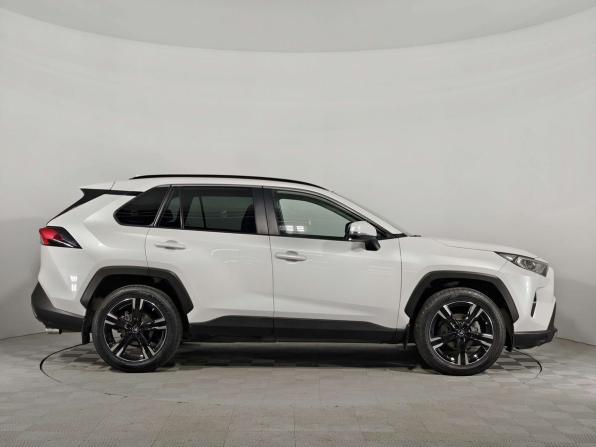 Toyota RAV4 V (XA50) с пробегом 2021 года, цена 3 600 000 рублей, 77210 км, внедорожник, Автокод Объявления
