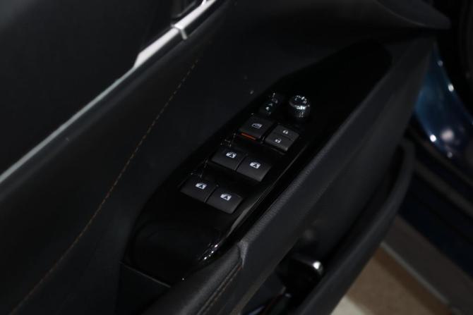 Toyota Camry VIII (XV70) с пробегом 2019 года, цена 2 800 000 рублей, 124586 км, седан, Автокод Объявления