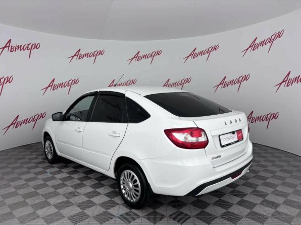 Lada (ВАЗ) Granta I Рестайлинг с пробегом 2024 года, цена 749 000 рублей, 41783 км, лифтбек, Автокод Объявления