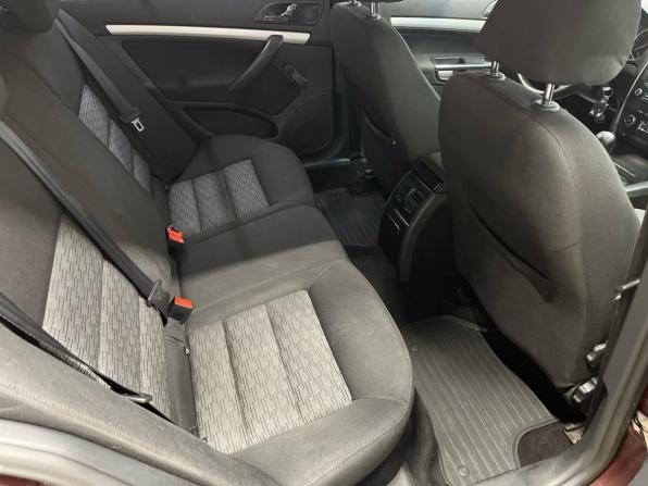 Skoda Octavia II (A5) Рестайлинг с пробегом 2010 года, цена 579 000 рублей, 255825 км, лифтбек, Автокод Объявления
