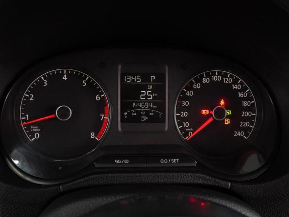 Volkswagen Polo V Рестайлинг с пробегом 2016 года, цена 1 359 000 рублей, 144694 км, седан, Автокод Объявления