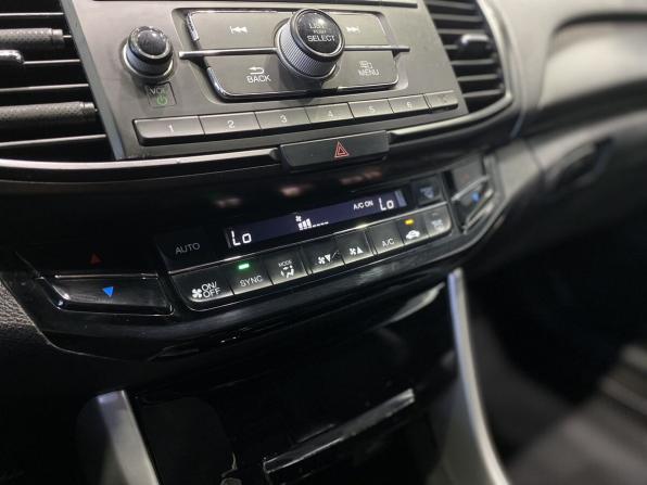 Honda Accord IX Рестайлинг (CIS) с пробегом 2017 года, цена 1 799 900 рублей, 142000 км, седан, Автокод Объявления