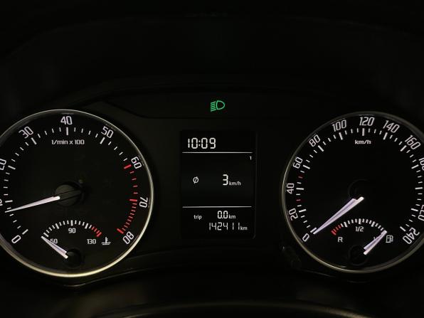 Skoda Octavia II (A5) Рестайлинг с пробегом 2013 года, цена 925 000 рублей, 142410 км, лифтбек, Автокод Объявления