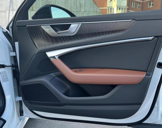 Audi A6 V (C8) с пробегом 2019 года, цена 4 490 000 рублей, 58572 км, седан, Автокод Объявления