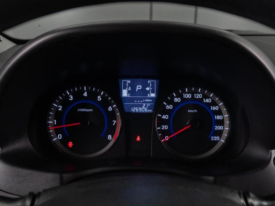 Hyundai Solaris I Рестайлинг Тюмень  - изображение 13