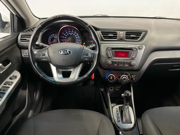 Kia Rio III с пробегом 2014 года, цена 1 050 000 рублей, 88107 км, хэтчбек, Автокод Объявления