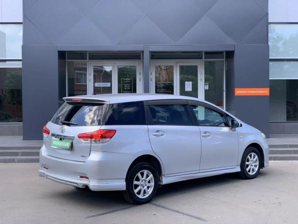Toyota Wish II с пробегом 2011 года, цена 935 000 рублей, 199000 км, минивэн, Автокод Объявления