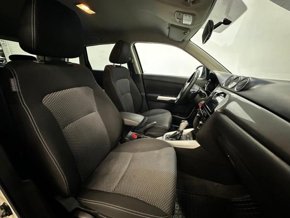 Suzuki Vitara II с пробегом 2016 года, цена 1 390 000 рублей, 235929 км, внедорожник, Автокод Объявления