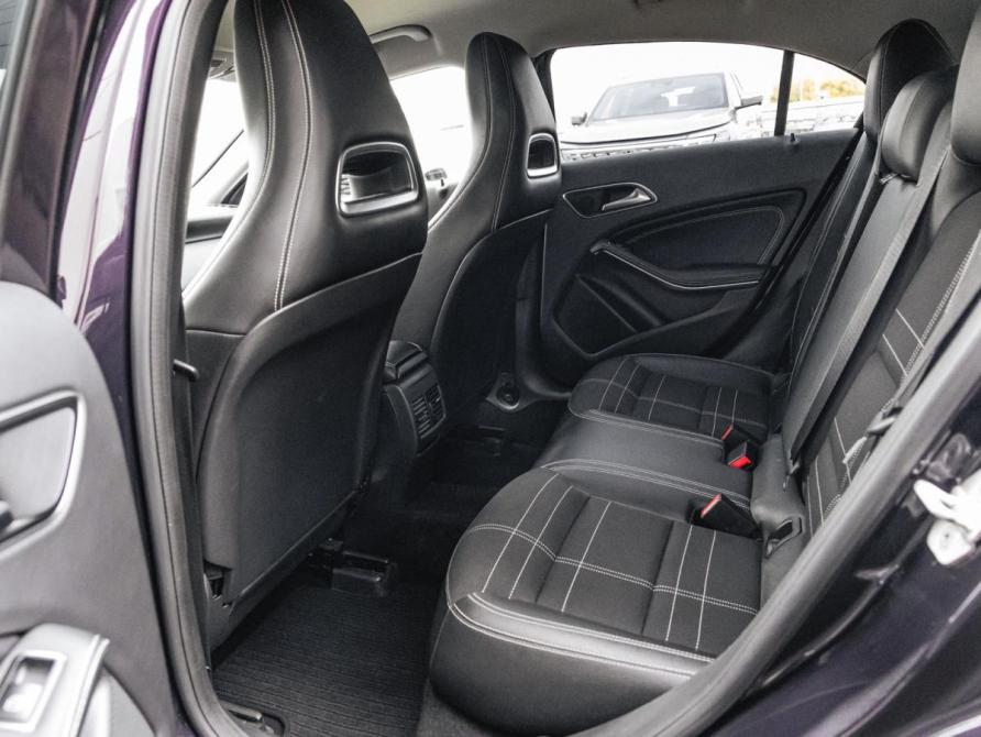 Mercedes-Benz A-Класс III (W176) Рестайлинг Москва  - изображение 12
