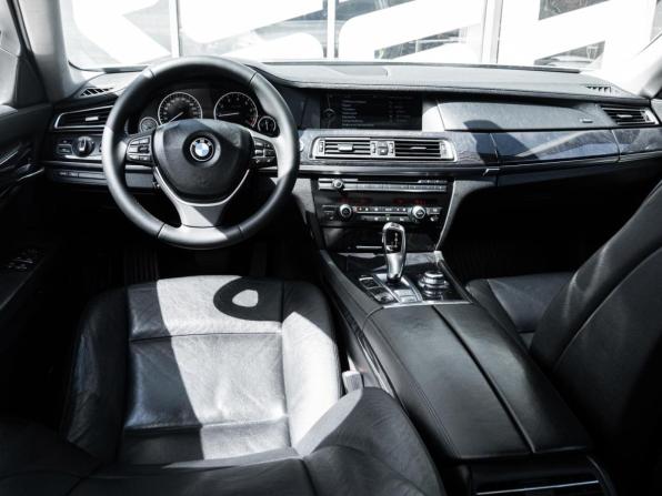 BMW 7 серии V (F01/F02/F04) с пробегом 2009 года, цена 1 250 000 рублей, 256823 км, седан, Автокод Объявления