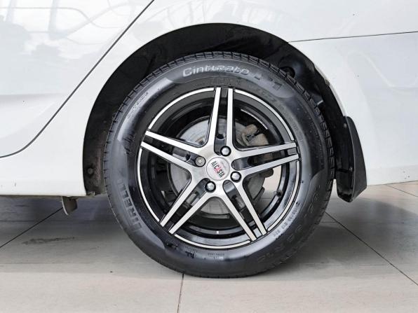 Hyundai Solaris I Рестайлинг с пробегом 2015 года, цена 899 000 рублей, 135180 км, седан, Автокод Объявления