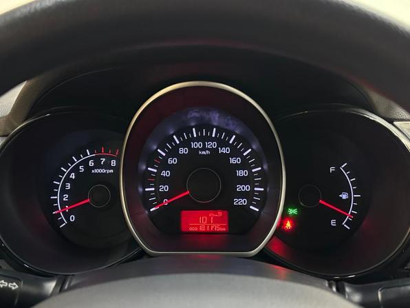 Kia Rio III с пробегом 2013 года, цена 590 000 рублей, 181000 км, седан, Автокод Объявления