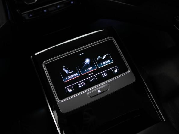 Audi A8 IV (D5) с пробегом 2018 года, цена 4 750 000 рублей, 128204 км, седан, Автокод Объявления