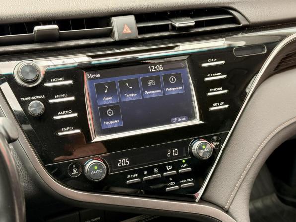 Toyota Camry VIII (XV70) с пробегом 2020 года, цена 2 215 000 рублей, 278926 км, седан, Автокод Объявления