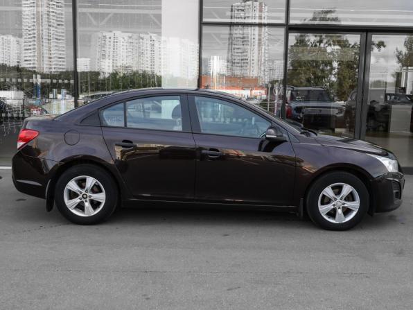 Chevrolet Cruze I Рестайлинг с пробегом 2014 года, цена 649 000 рублей, 334933 км, седан, Автокод Объявления