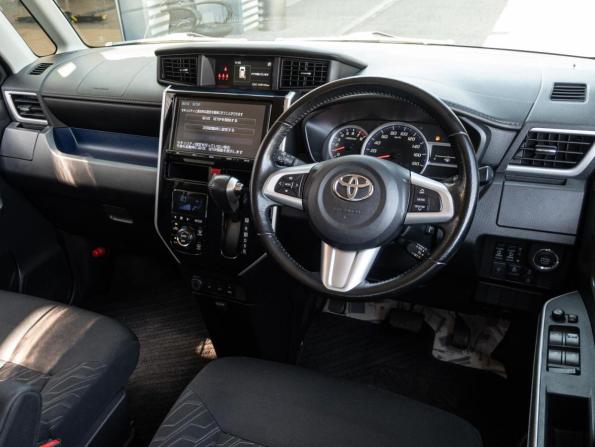 Toyota Roomy I с пробегом 2017 года, цена 1 110 000 рублей, 109749 км, микровэн, Автокод Объявления