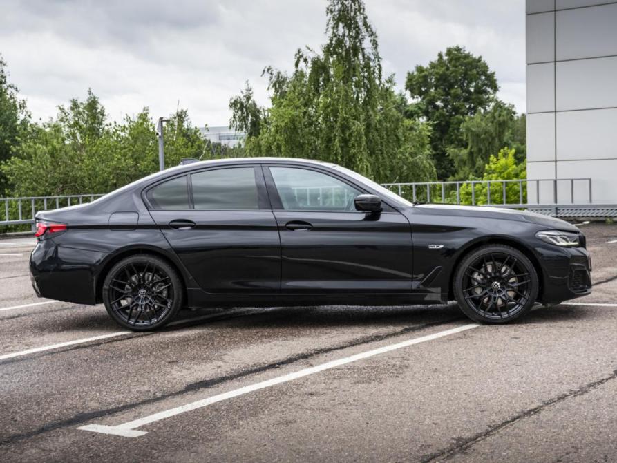 BMW 5 серии VIII (G60/G61/G68) Москва  - изображение 6