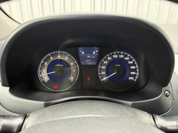 Hyundai Solaris I с пробегом 2011 года, цена 645 000 рублей, 115801 км, хэтчбек, Автокод Объявления