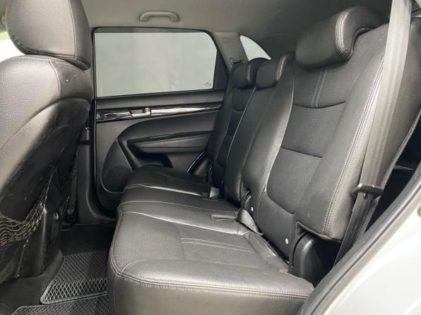 Kia Sorento II с пробегом 2009 года, цена 900 000 рублей, 284107 км, внедорожник, Автокод Объявления